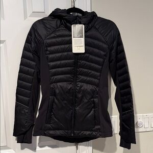 NWT BLACK Lululemon Down For a Run Jacket II (Sz 4)